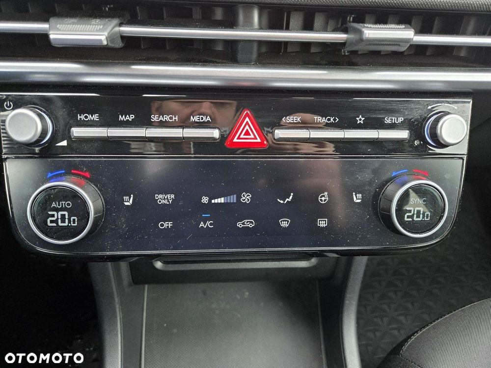 Hyundai Tucson 1.6 T-GDi HEV Smart 2WD - 13