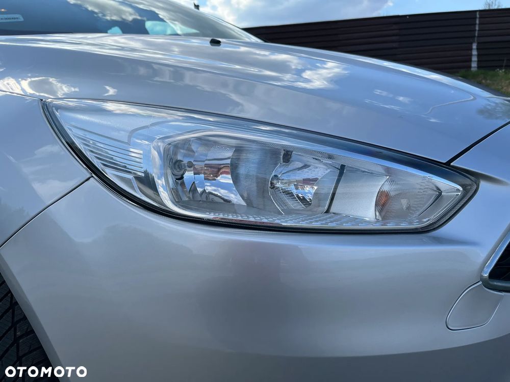 Ford Focus 1.5 TDCi Trend - 11