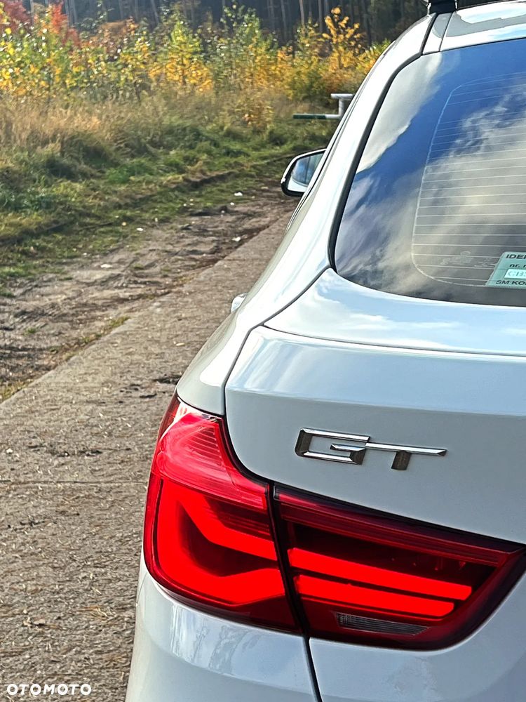 BMW 3GT 318d Business Edition - 25