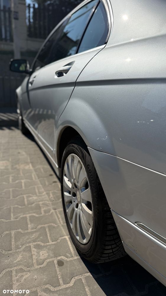 Mercedes-Benz Klasa C 220 CDI Avantgarde - 6