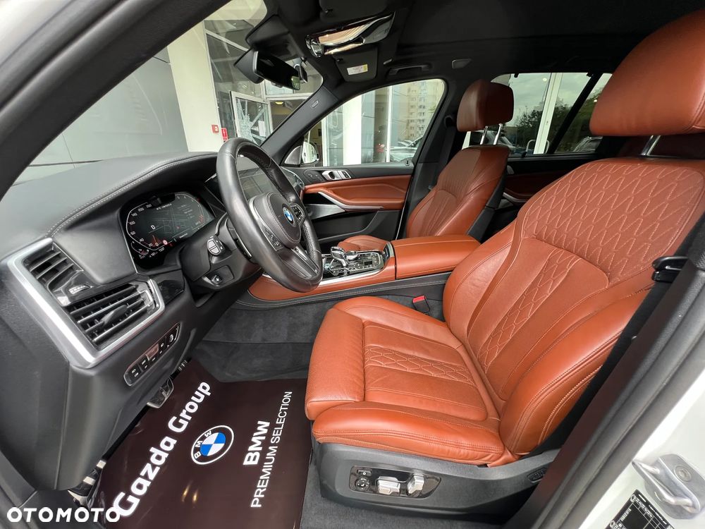 BMW X5 M M50d - 14