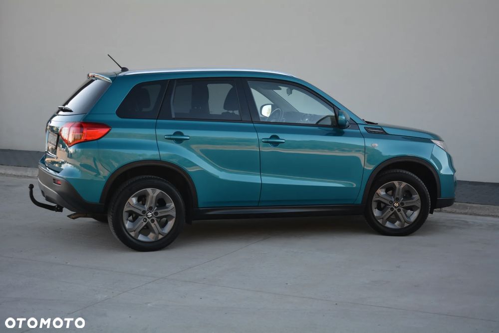 Suzuki Vitara 1.6 DDiS (4x4) Allgrip Comfort+ - 11