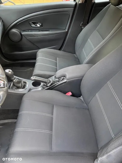 Renault Megane 1.5 dCi Life - 8