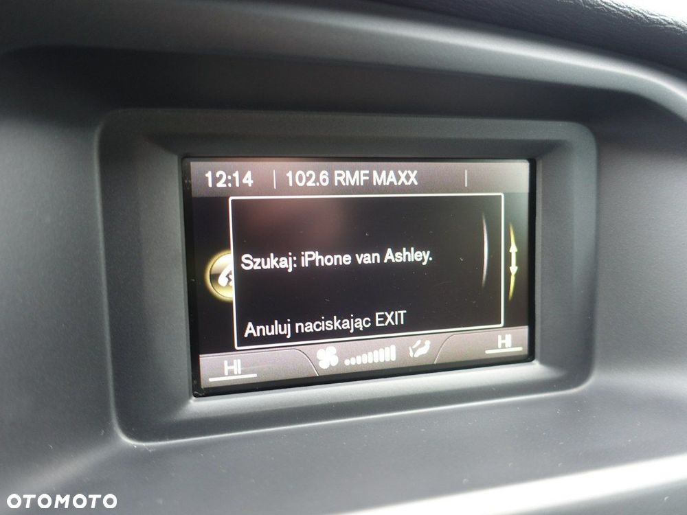 Volvo V40 T2 Kinetic - 23