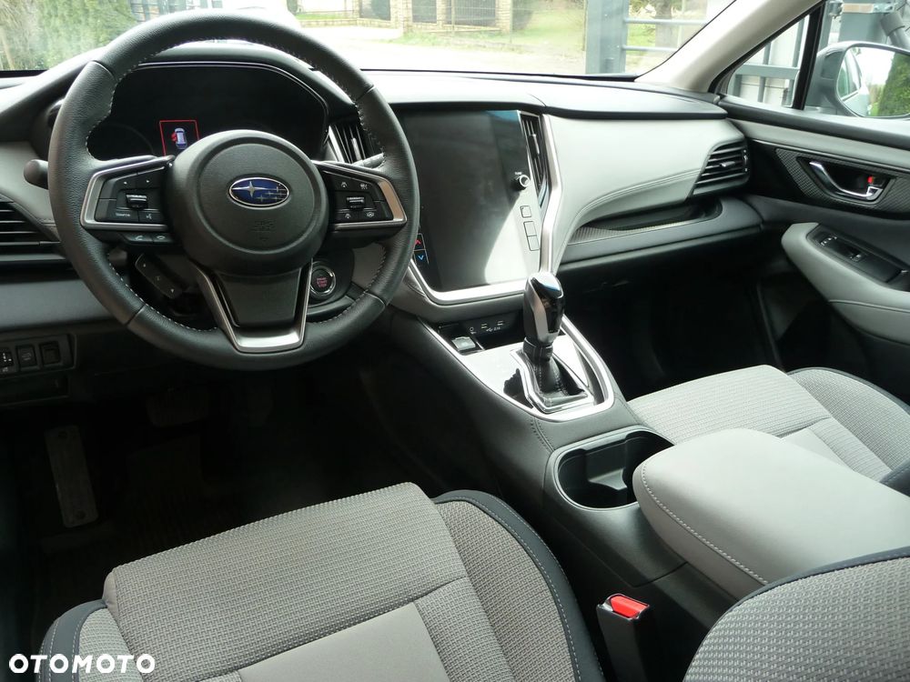 Subaru Outback - 12