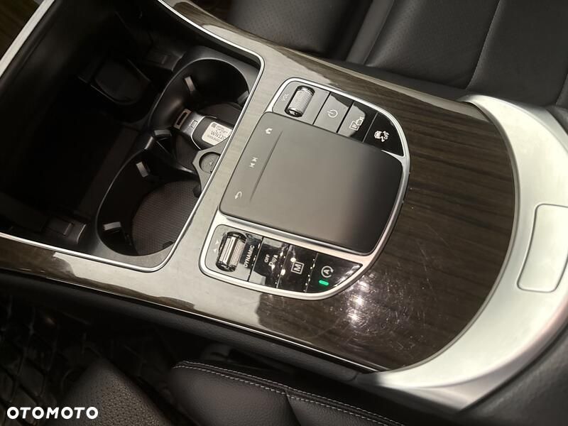 Mercedes-Benz GLC 220 d 4-Matic - 19