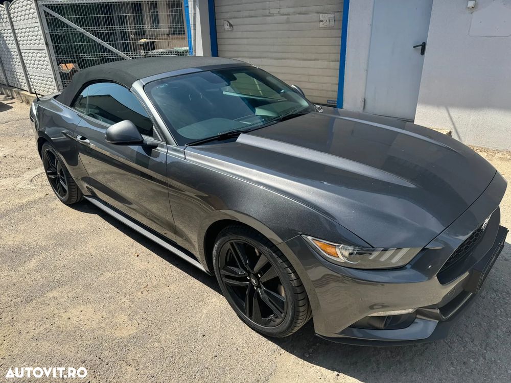 Ford Mustang 2.3 EcoBoost Aut. - 1
