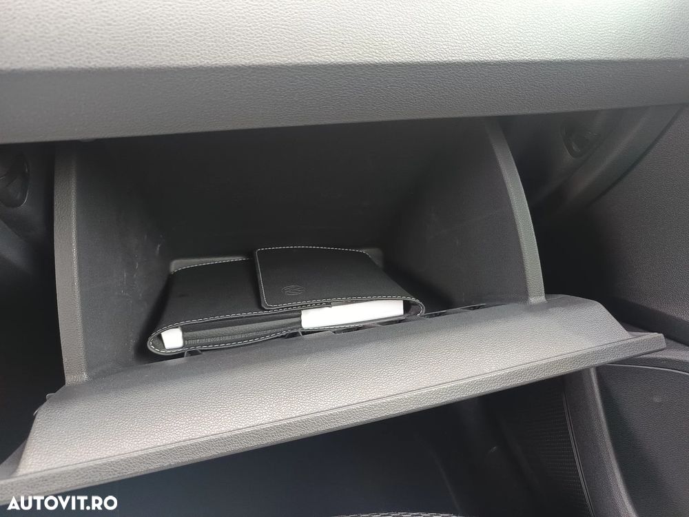 Volkswagen Polo 1.0 MPI Base - 8