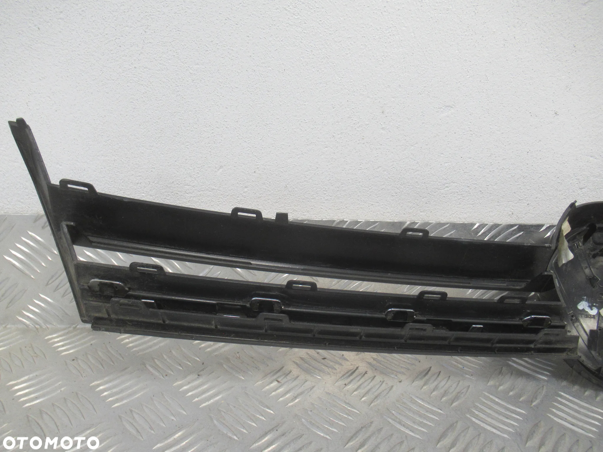 GRILL GRIL ATRAPA VW GOLF VII 7 5G0 5G0853655D 2012-2016 - 9