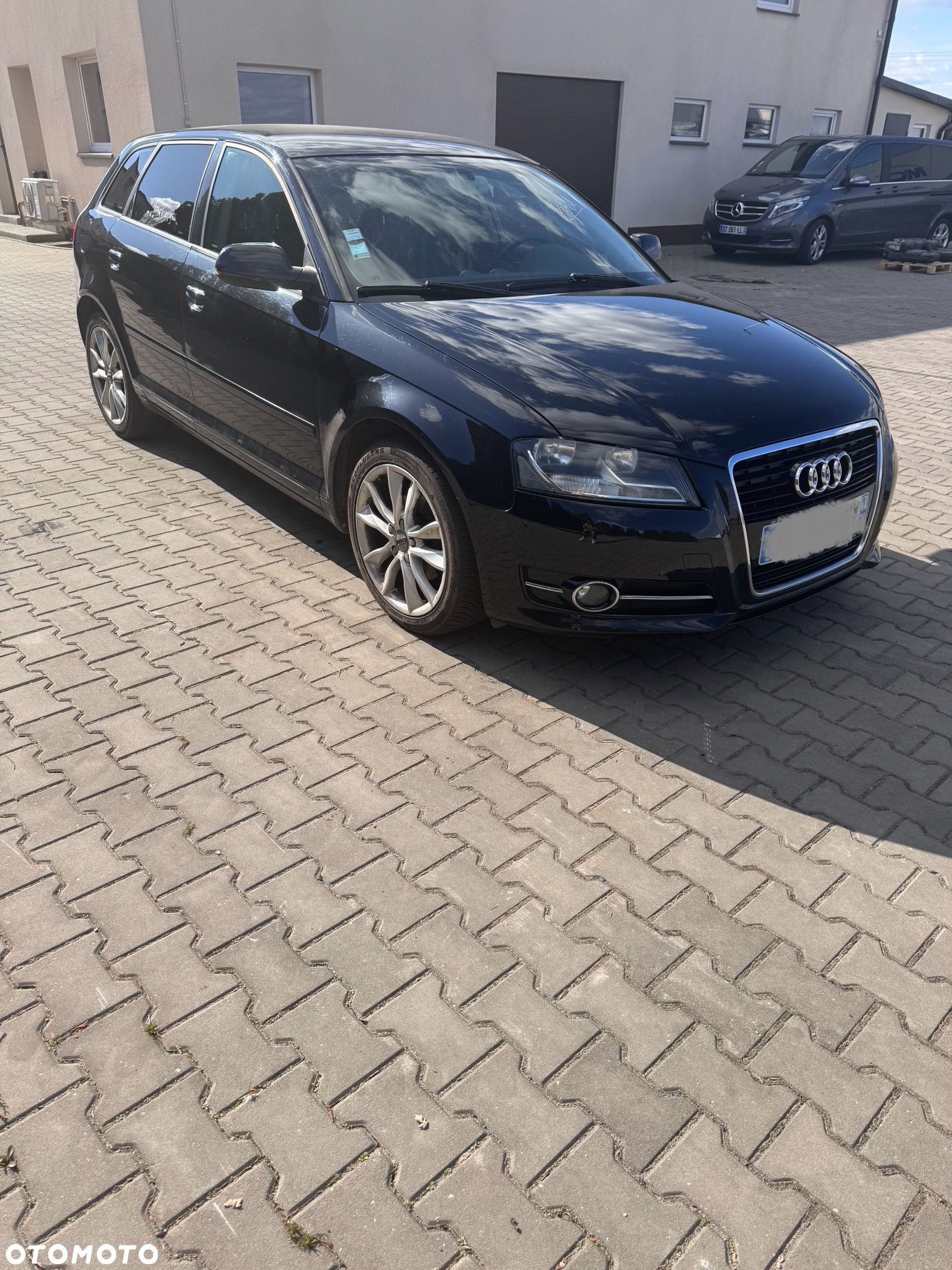 Audi A3 1.6 TDI Ambiente - 1
