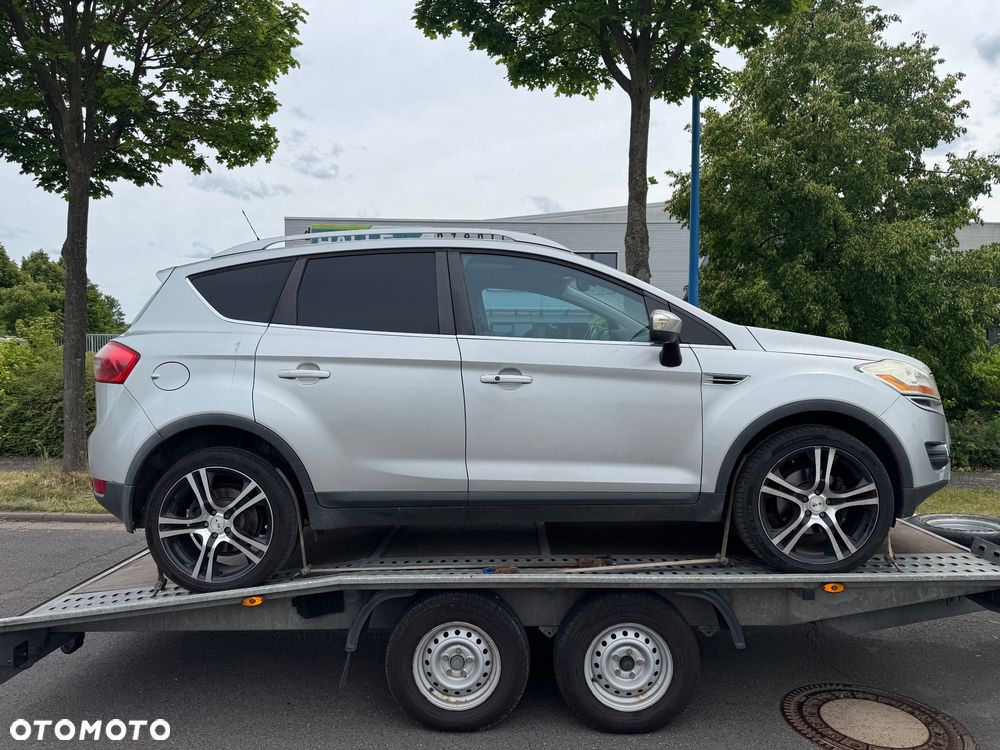 Ford Kuga 2.0 TDCi 4x4 Titanium - 11