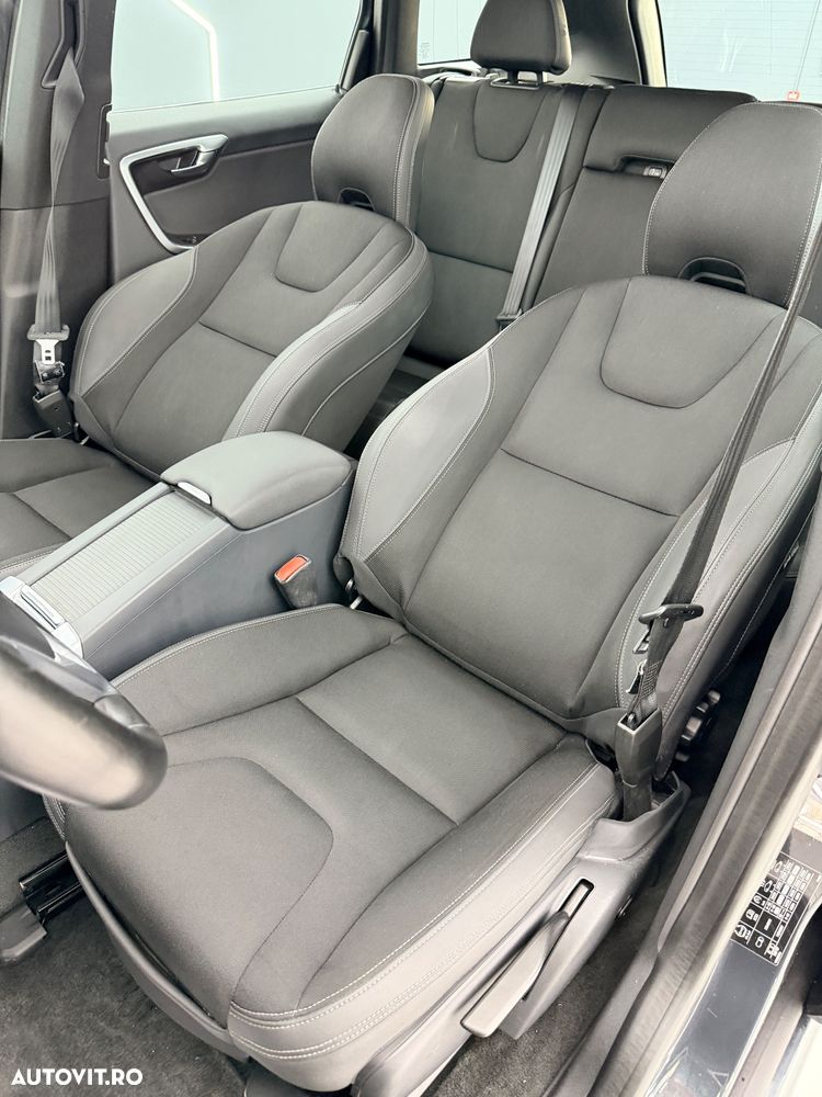 Volvo XC 60 D3 Start-Stop Kinetic - 17