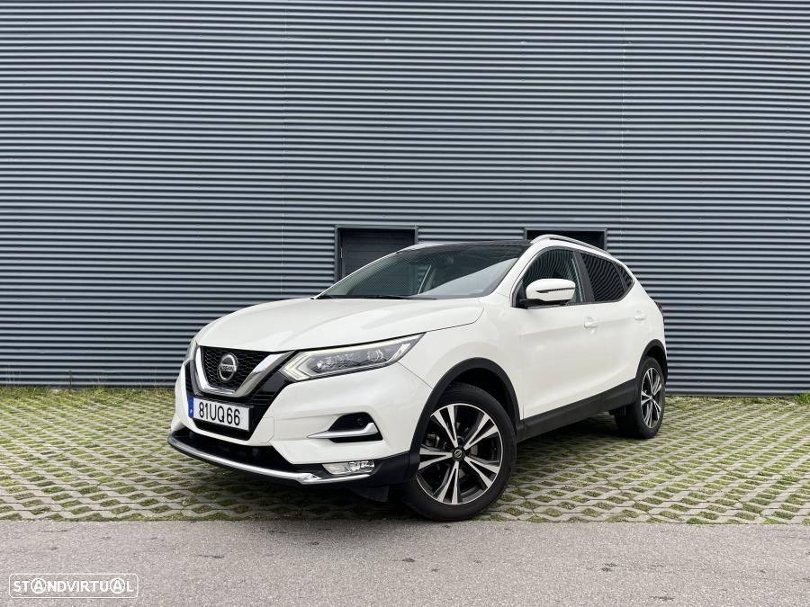 Nissan Qashqai 1.5 dCi N-Connecta Led - 1