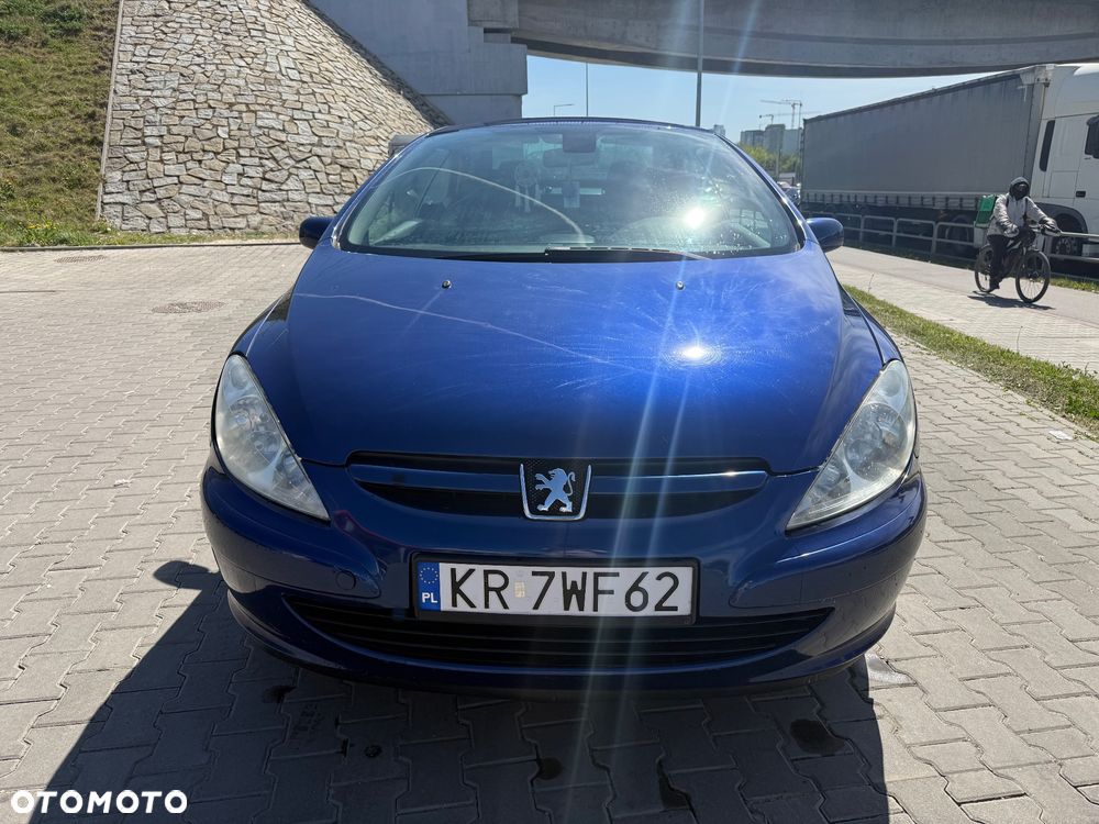 Peugeot 307 CC 1.6 Intense - 11