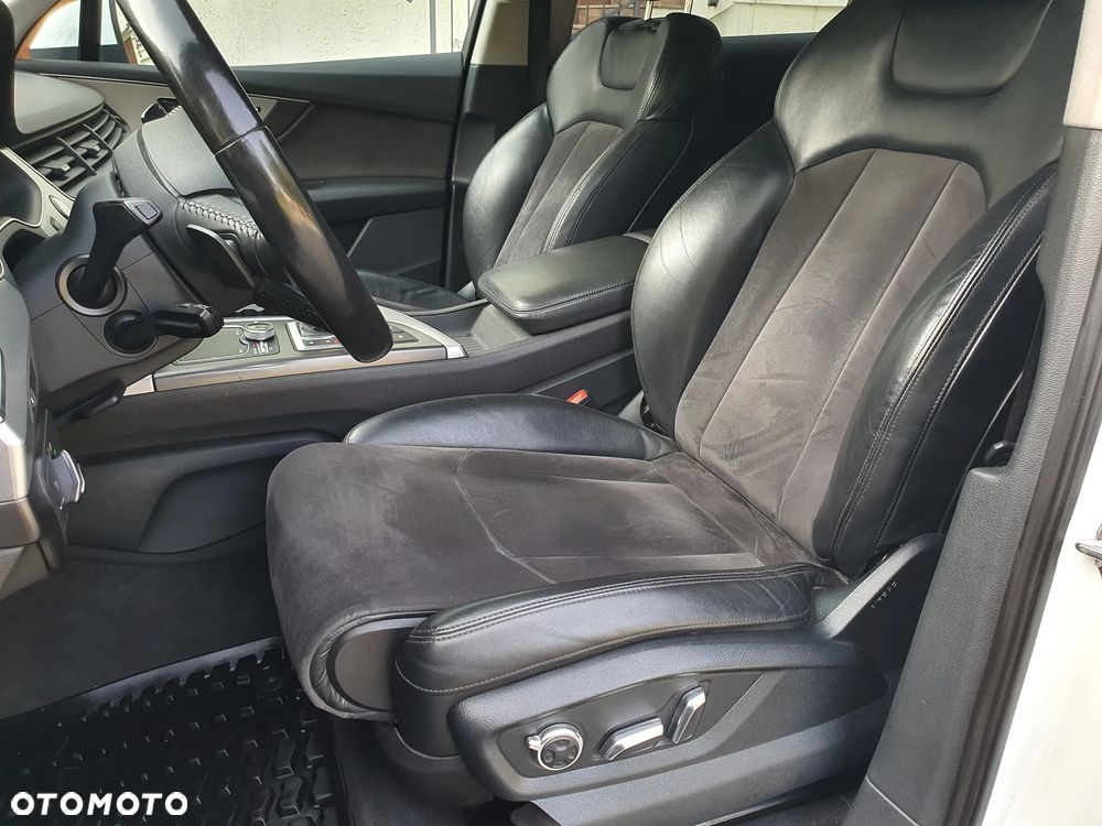 Audi Q7 3.0 TDI ultra Quattro Tiptronic - 28