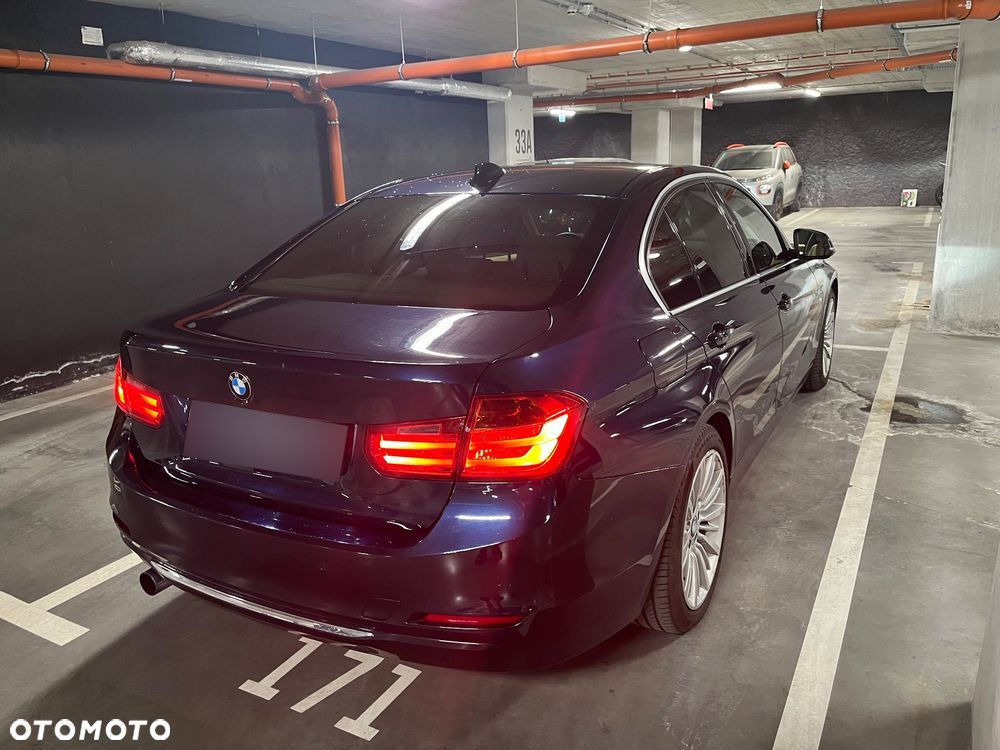 BMW Seria 3 - 24