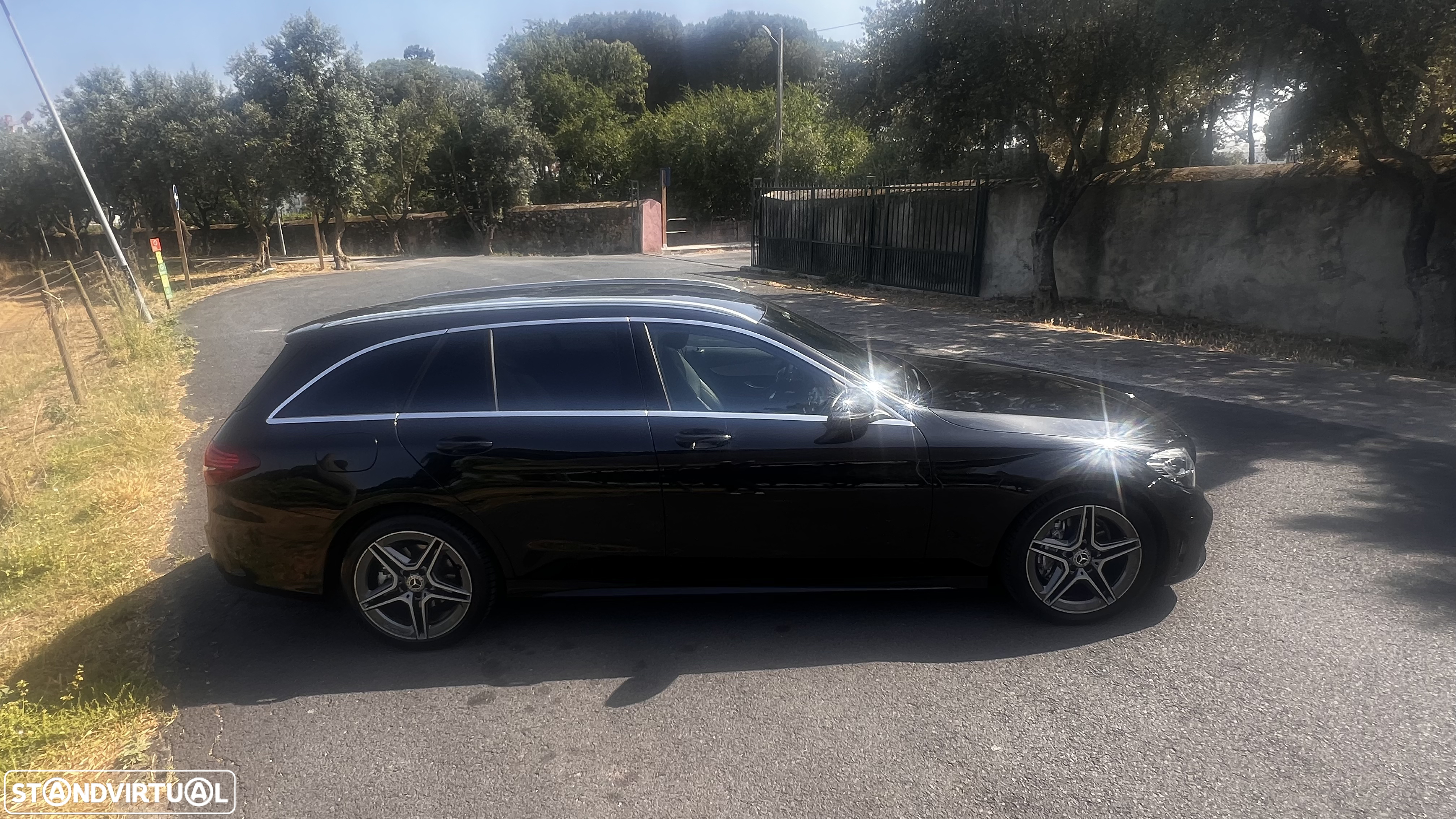 Mercedes-Benz C 180 d Station AMG Line - 19