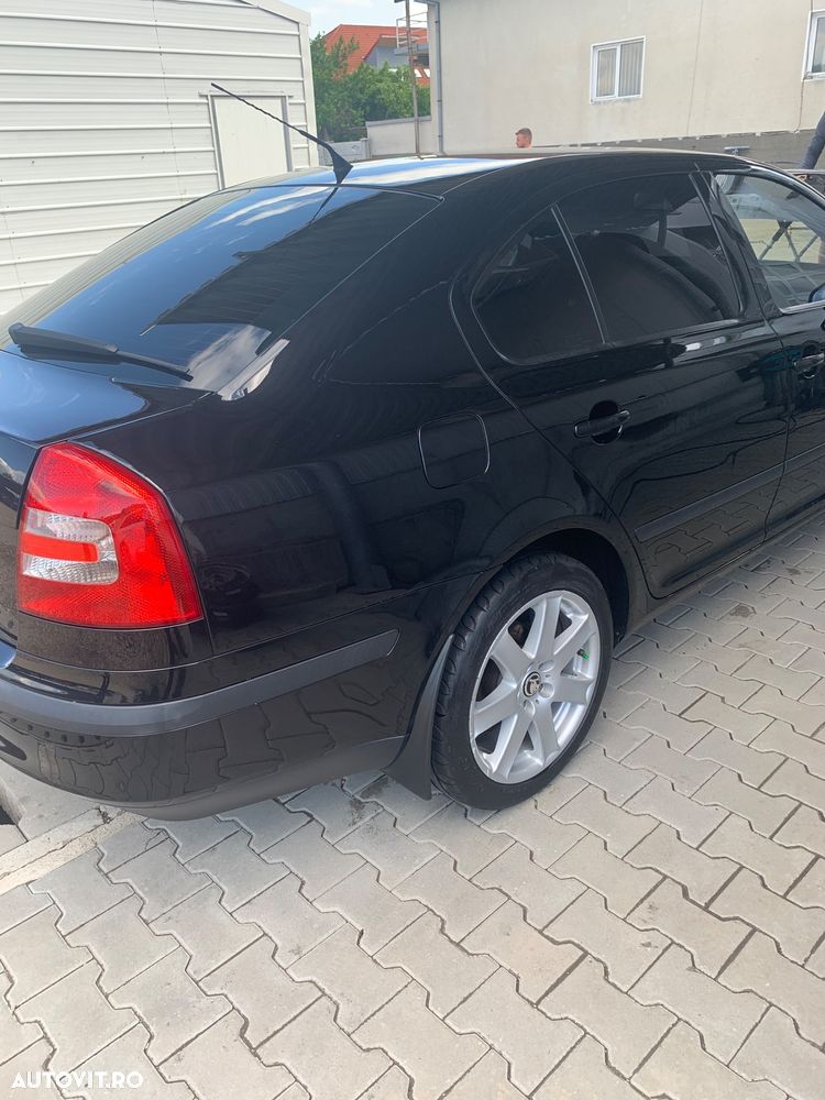 Skoda Octavia 1.9TDI Classic DSG - 8