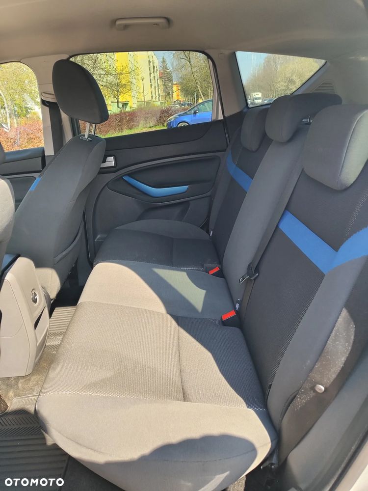 Ford Kuga 2.0 TDCi Titanium - 23