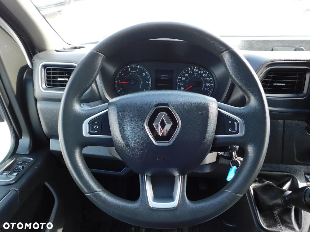 Renault Master - 10