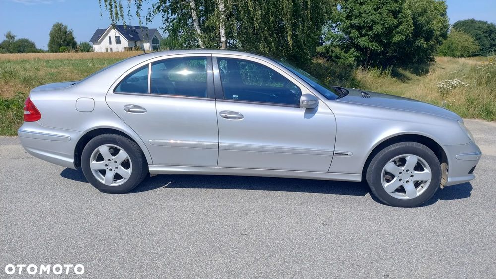 Mercedes-Benz Klasa E 320 CDI Avantgarde - 16
