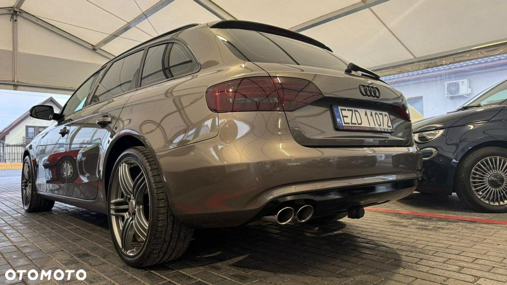 Audi A4 Avant - 28