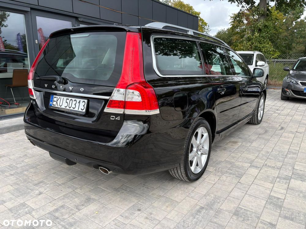 Volvo V70 D3 Geartronic Momentum - 4