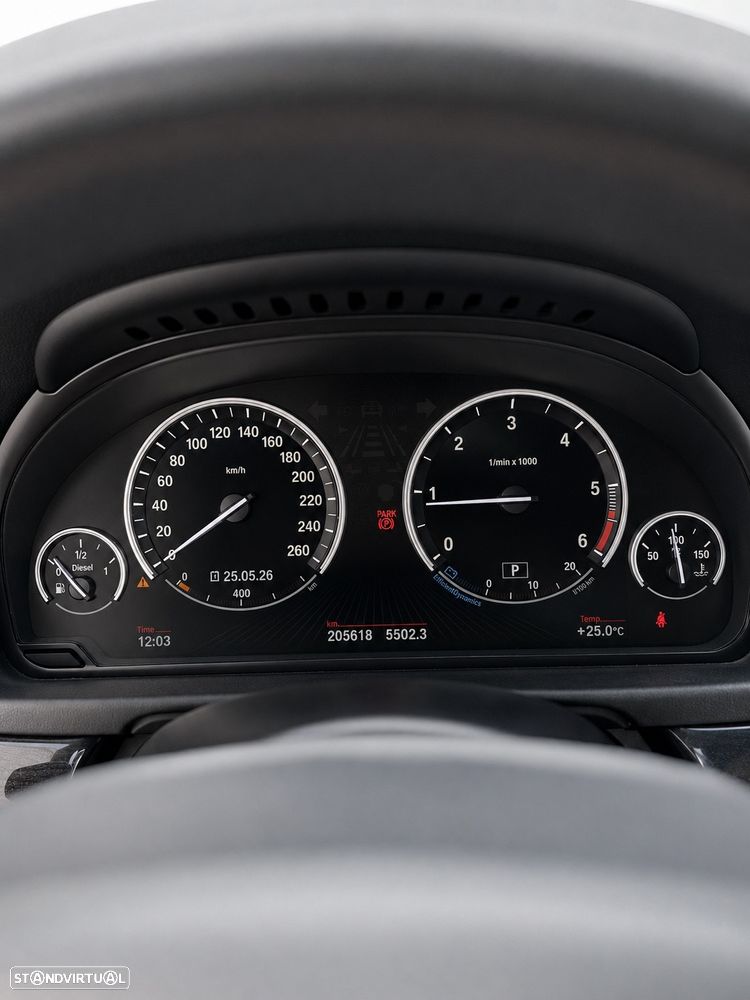 BMW 518 d Aut. Luxury Line - 9
