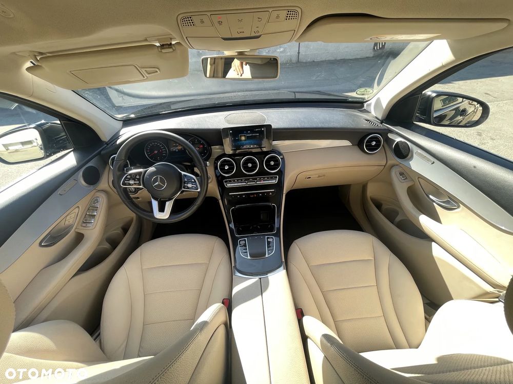 Mercedes-Benz GLC 220 d - 16
