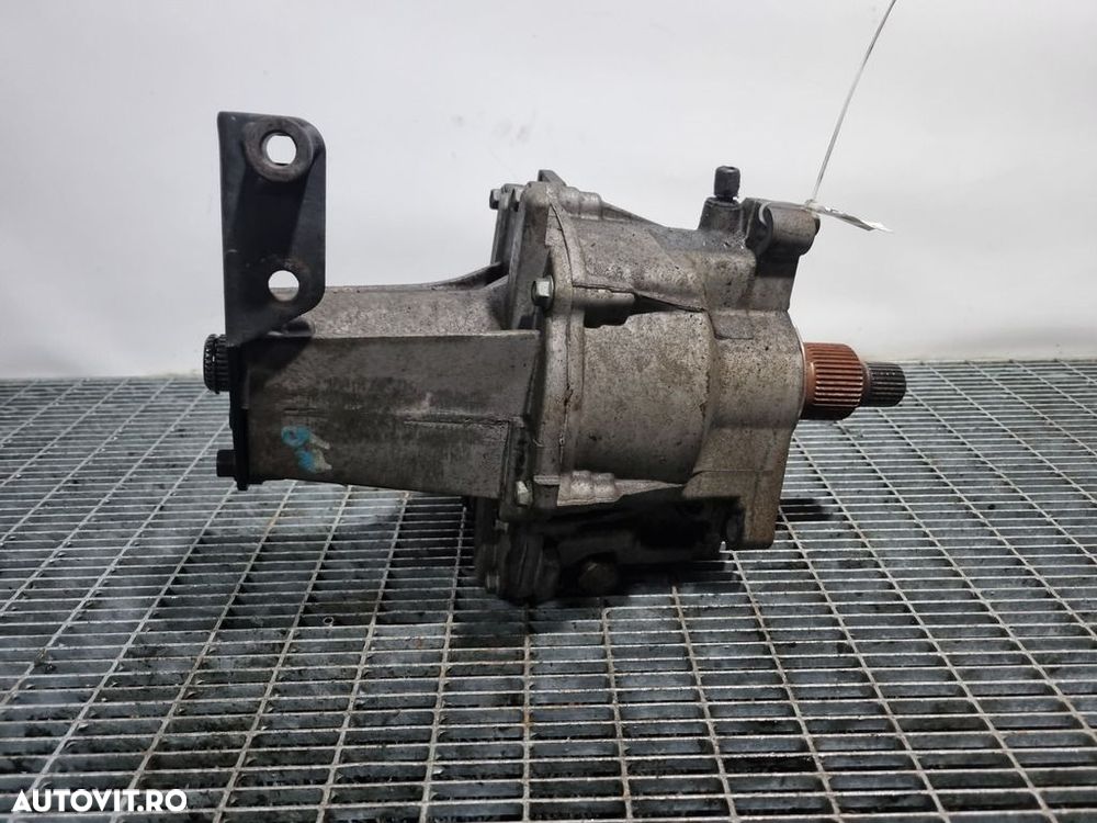 Cutie de Tranfer Grup Fata Hyundai Tucson 2.0 D 2006 - 2010 113CP Manuala 6 Trepte D4EA ... - 3