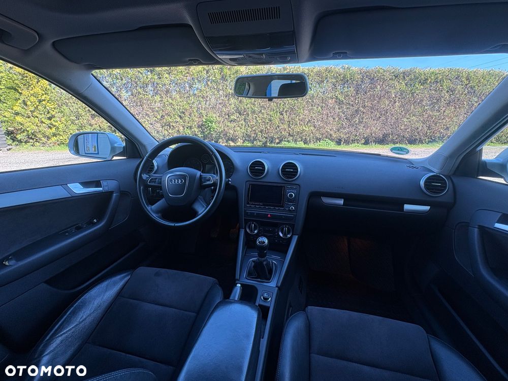 Audi A3 Sportback - 4