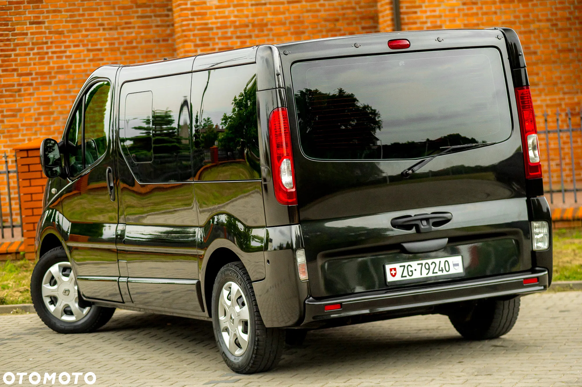 Renault Trafic L1H1 Passenger Lux - 12