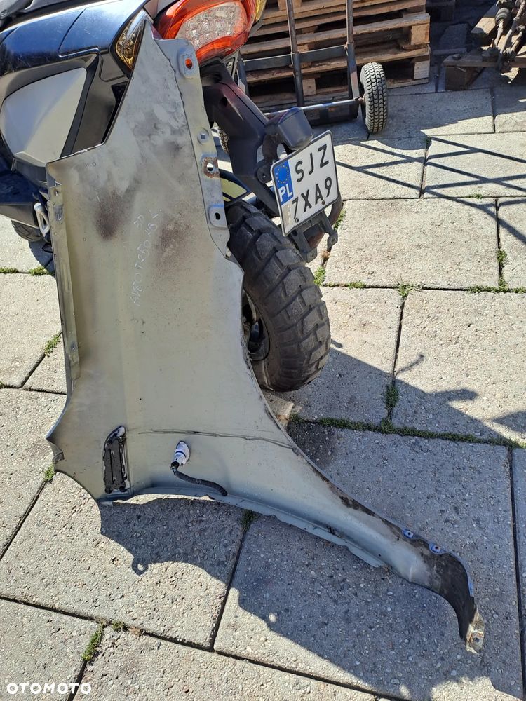 Chevrolet Aveo T250 T255 błotniki kod lakieru 04U - 11