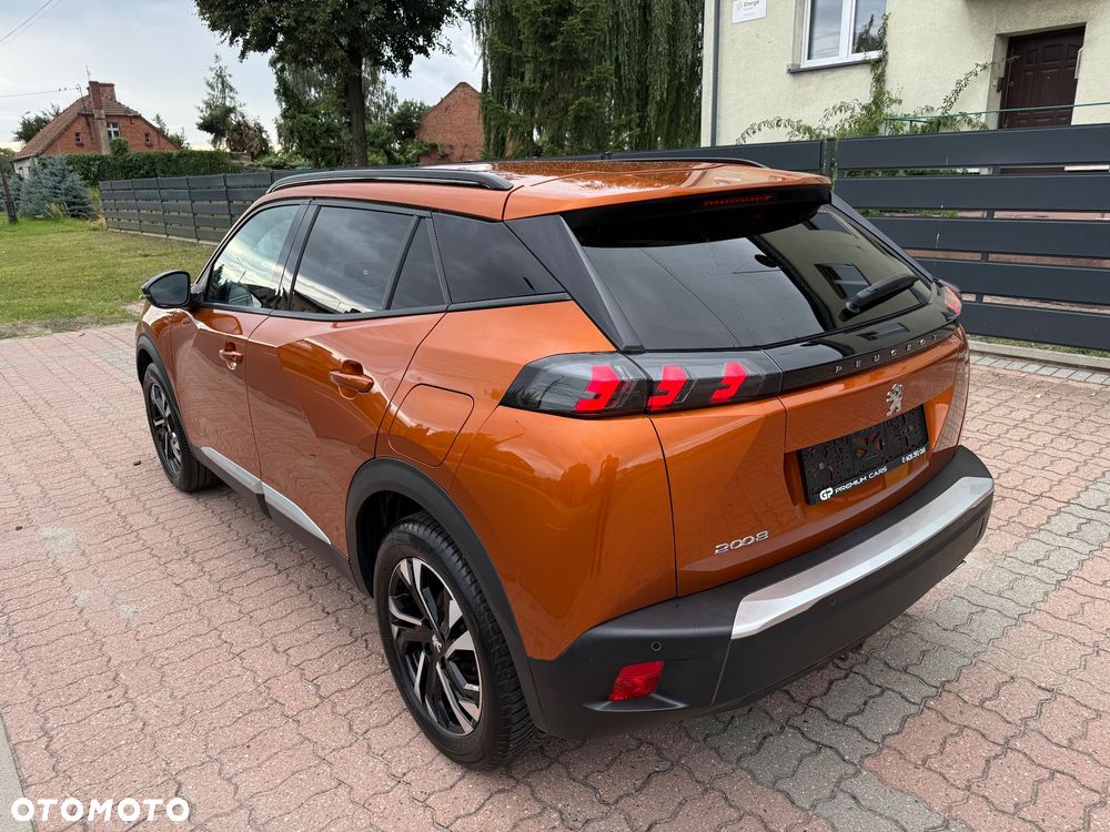 Peugeot 2008 1.5 BlueHDi Allure S&S EAT8 - 5