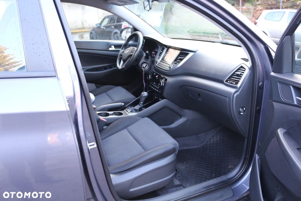 Hyundai Tucson blue 1.7 CRDi 2WD DCT Style - 13