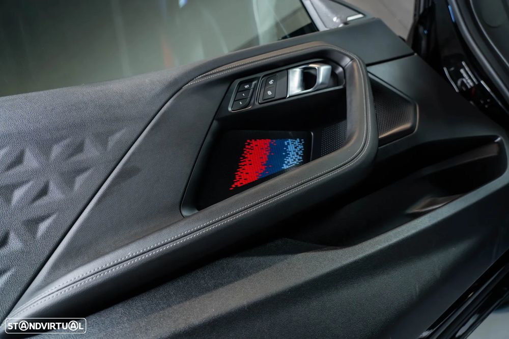 BMW M2 Auto - 27