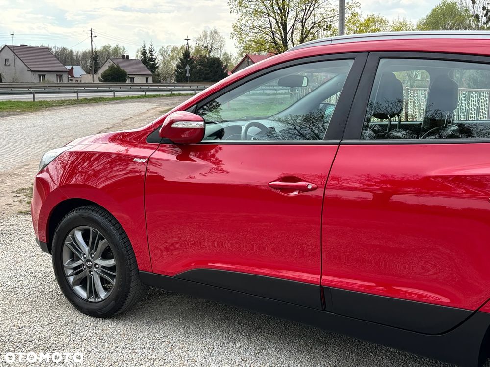 Hyundai ix35 1.6 2WD Fifa World Cup Edition - 29