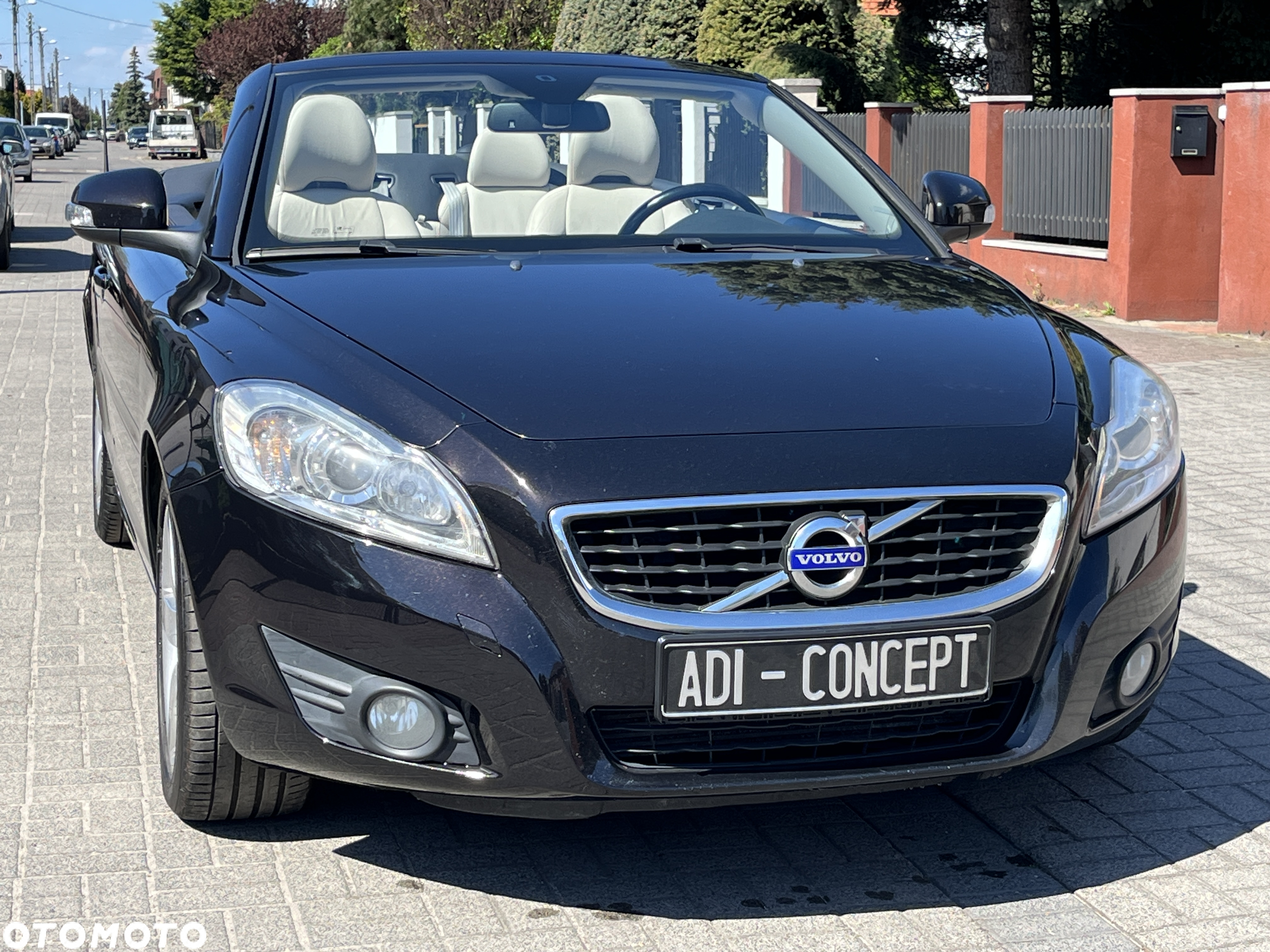 Volvo C70 D3 Momentum - 7