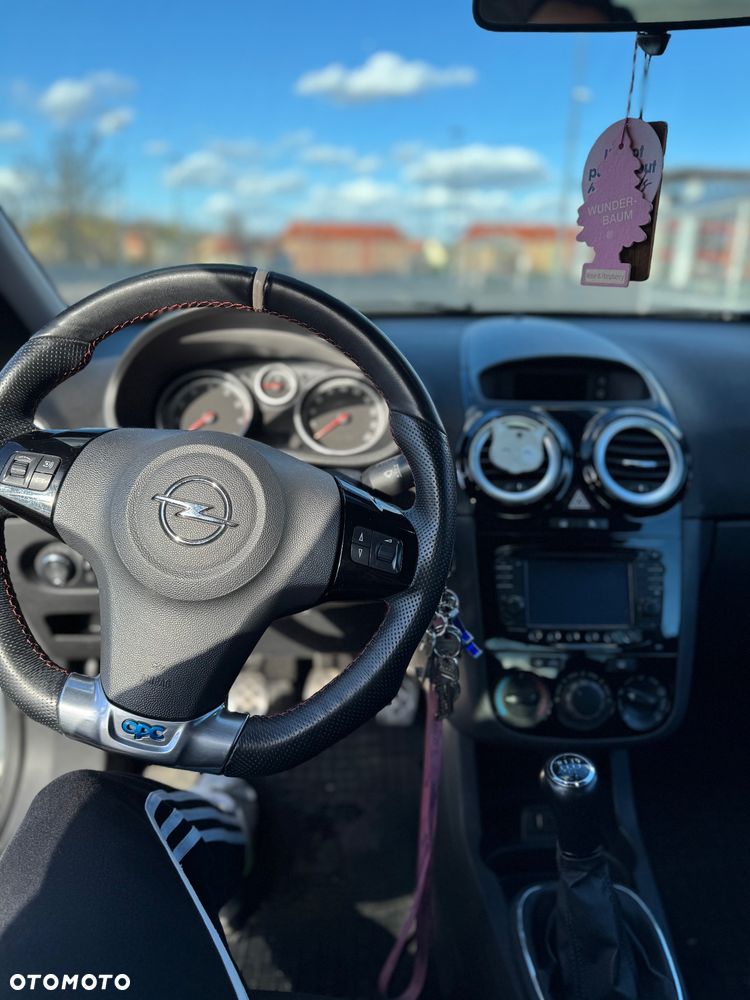 Opel Corsa - 8