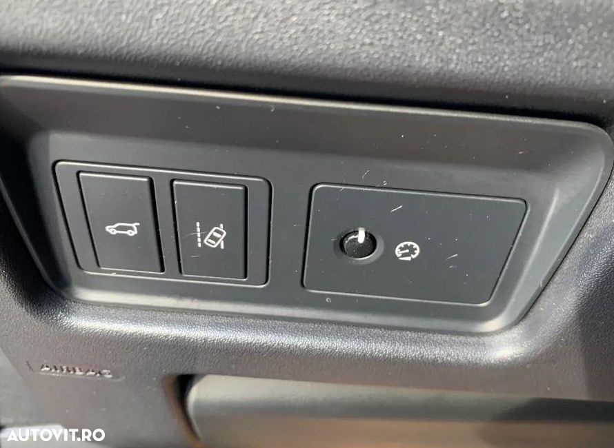 Land Rover Discovery Sport 2.0 l TD4 HSE Luxury Aut. - 16