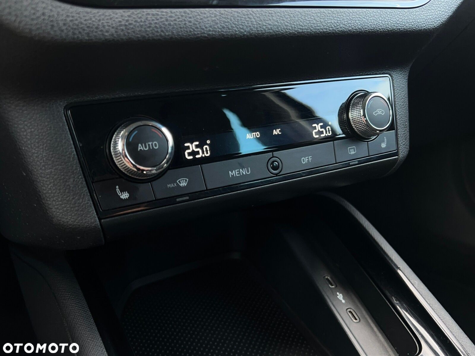 Skoda Kamiq 1.0 TSI Ambition - 26