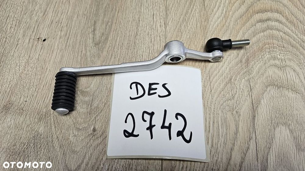 Dźwignia Zmiany Biegów Yamaha YZF-R6 RJ11 / RJ15 / RJ27  2C0-18110-01 - 1