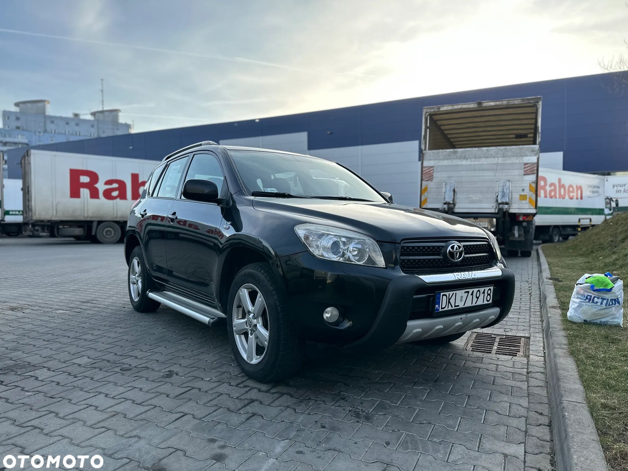 Toyota RAV4 2.2 D-4D Luna - 1