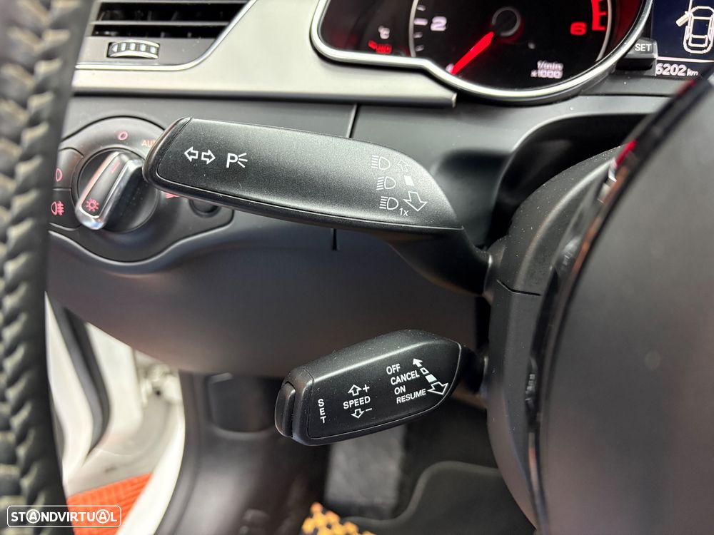 Audi A5 2.0 TDI Multitronic S-line - 47