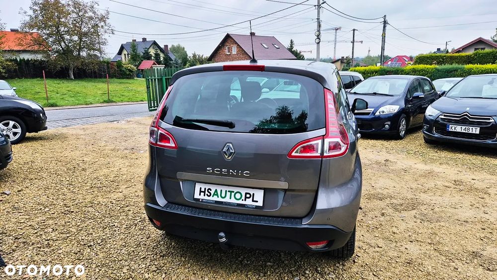 Renault Scenic 1.6 16V 110 TomTom Edition - 13