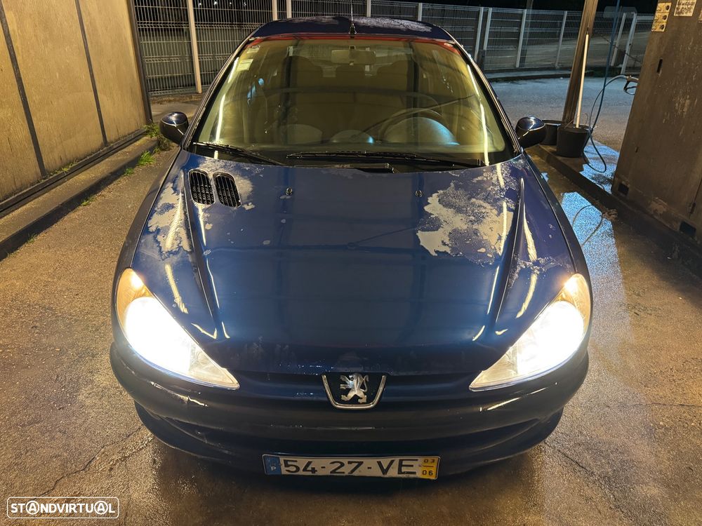 Peugeot 206 1.1 Color Line - 2