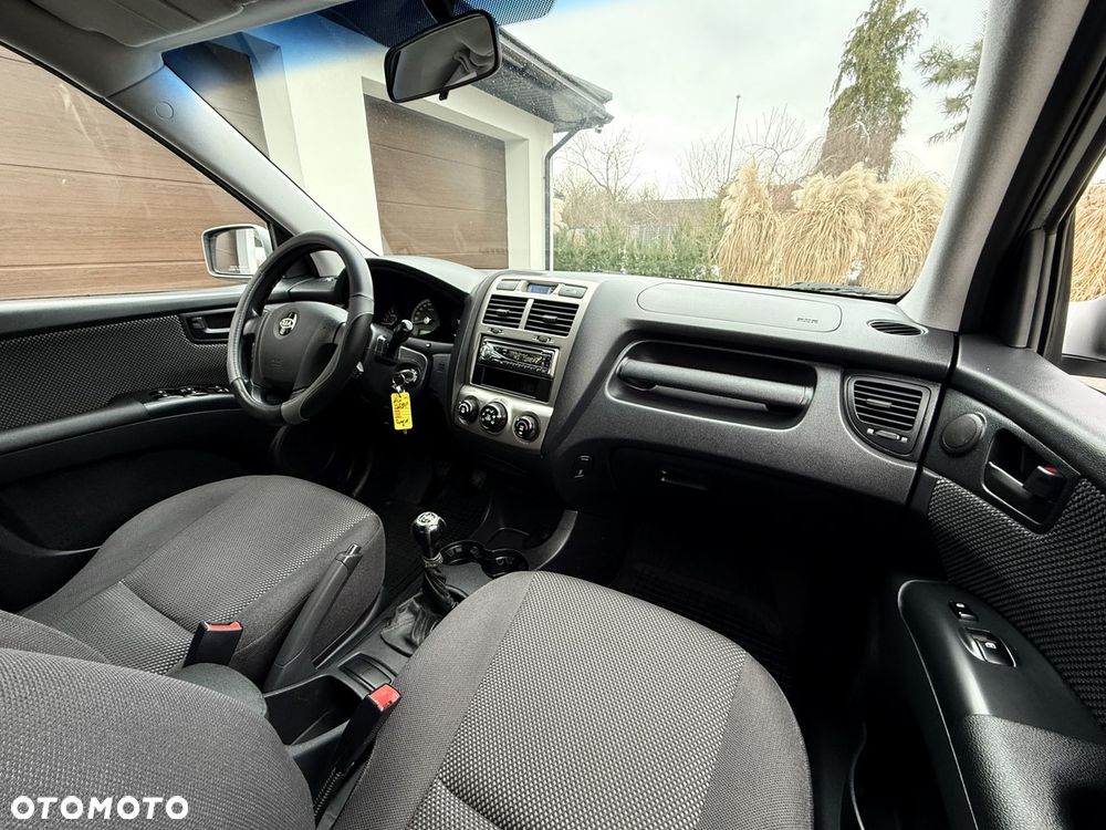 Kia Sportage 2.0 Tour 2WD - 28