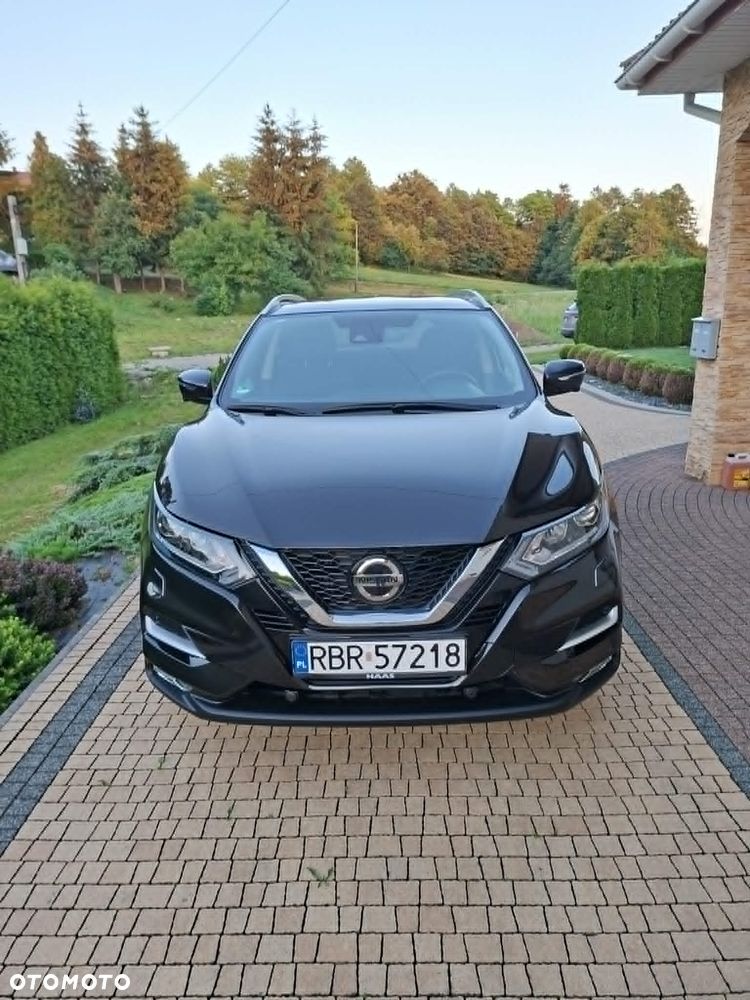 Nissan Qashqai 1.3 DIG-T N-Connecta DCT - 2