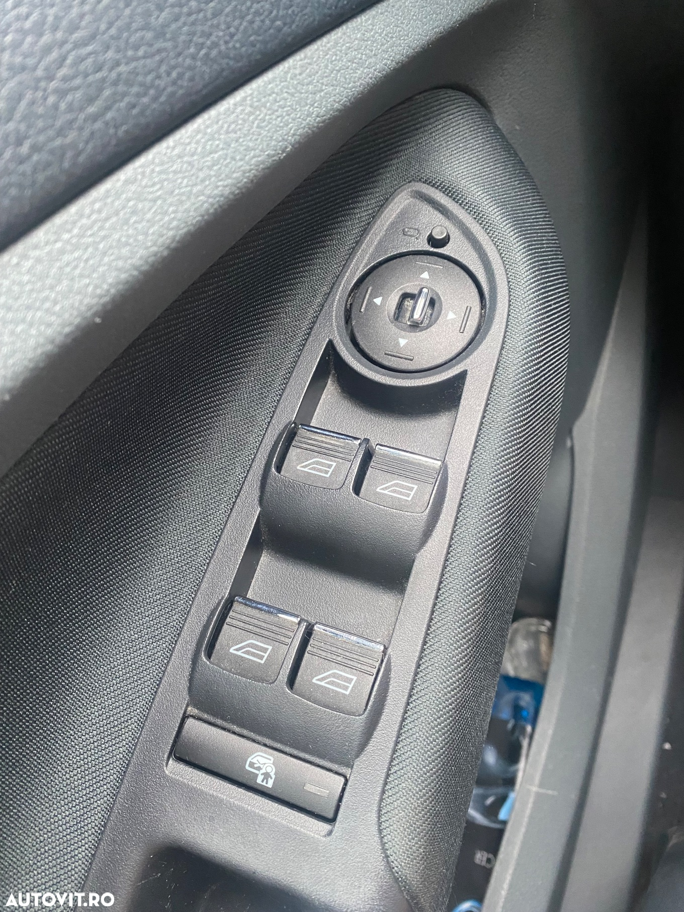 Ford C-Max - 16