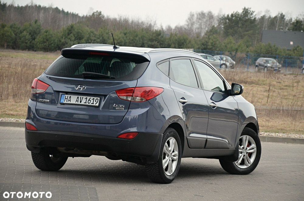 Hyundai ix35 - 11